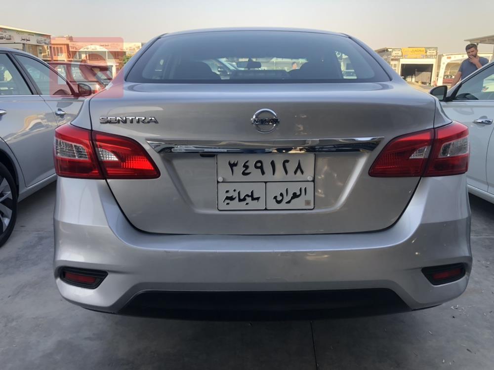 نیسان سێنترا